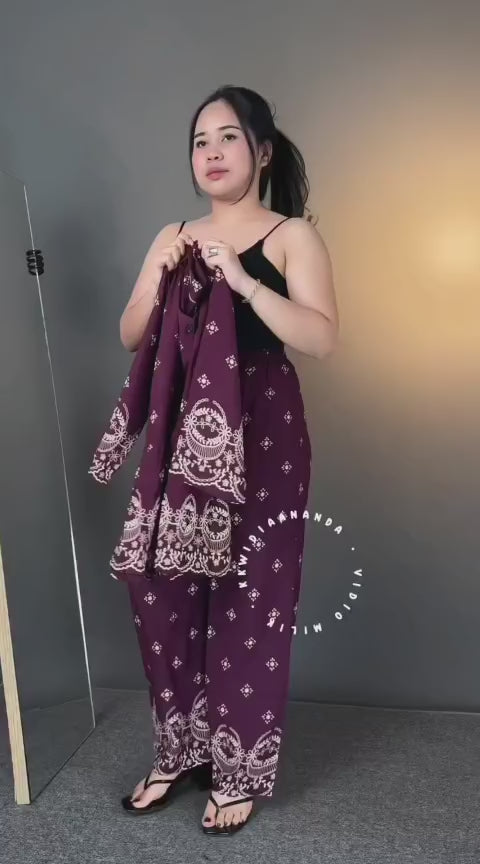 Women's Maroon Ethnic Printed Co-Ord Set | Peplum Tunic with Wide-Leg Pants